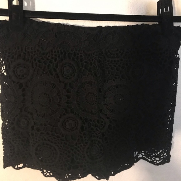 Nightcap Lace Black Shorts - Picture 4 of 5